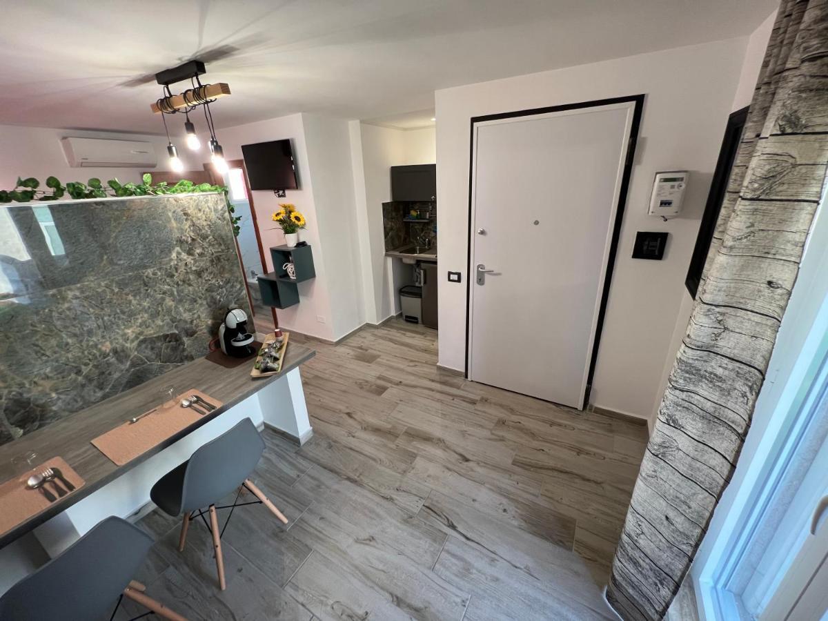Apartmán Loft Con Terrazzo A Livello Stazione Lecce Exteriér fotografie
